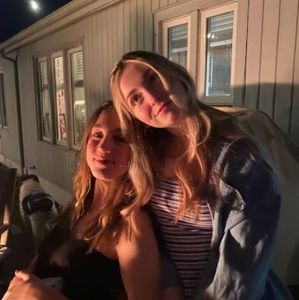 Meet your Posher, Skylar